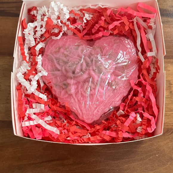 Strawberry Goats Milk Soap w/ Oatmeal, Hand Crafted - Picture 3 of 4